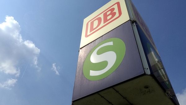 Letzte Brückenteile für Hamburger S-Bahn werden eingehoben