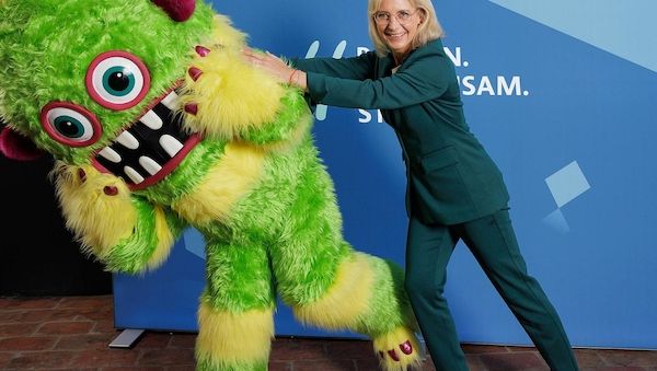 Sozialministerin Scharf will Rollenmonster aus den Köpfen verbannen