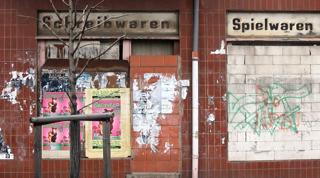 NRW-Ministerin fordert mehr Instrumente gegen "Schrottimmobilien"