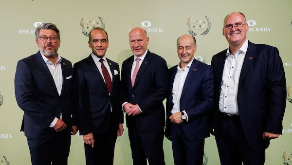 Spielbank Berlin feierte 50-jähriges Bestehen mit Gala im Theater am Potsdamer Platz
