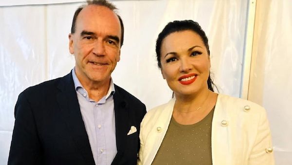 Triumphale Opernpower auf dem Gendarmenmarkt in Berlin