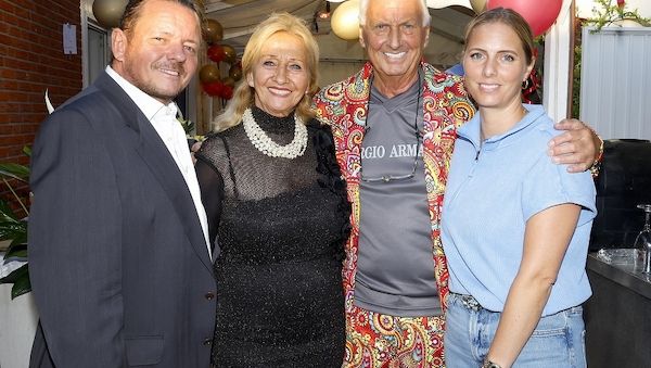 Berlins Gastronomie Legende Uwe Igel feierte 85. Geburtstag