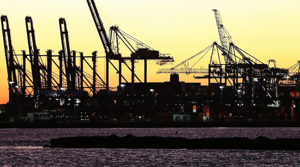 Industrie-Auftragseingang im August leicht rückläufig
