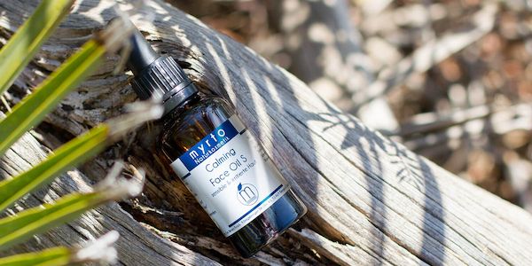 Institut für Naturkosmetik - Warum Gesichtsöle so wertvoll sind