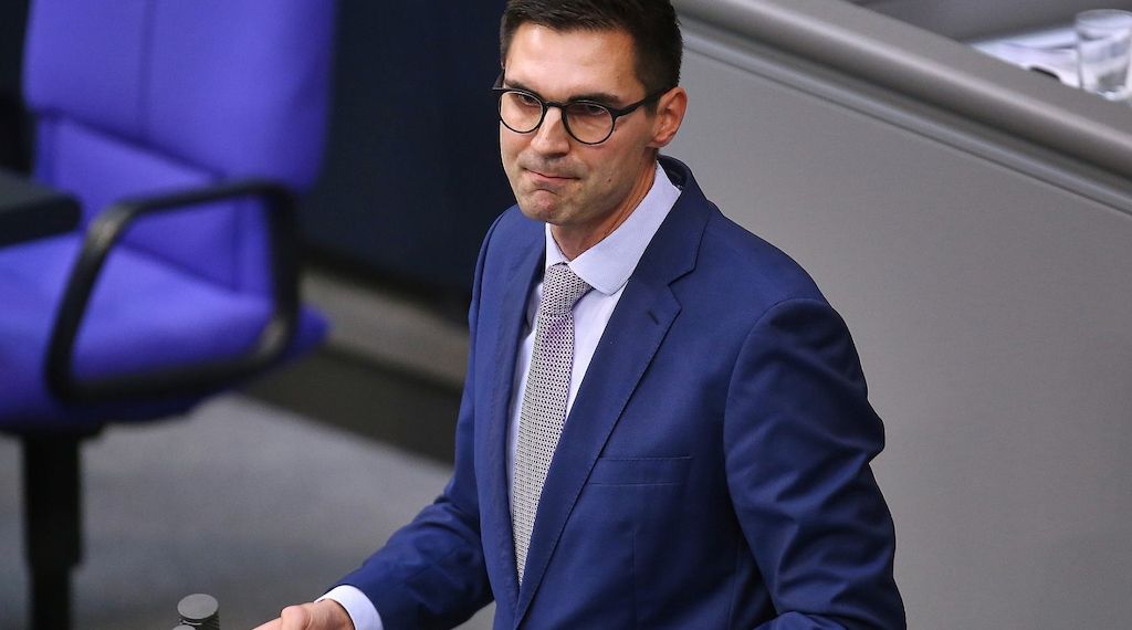 Regierungsfraktionen drängen auf Stromsteuersenkung für alle