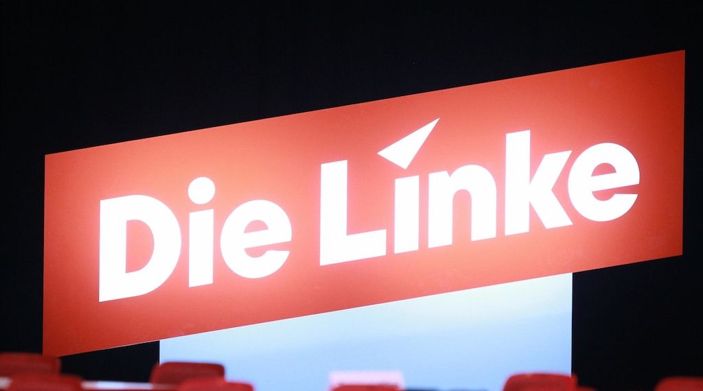Hamburger Linksfraktion kritisiert späte Landstrompflicht für Kreuzfahrtschiffe