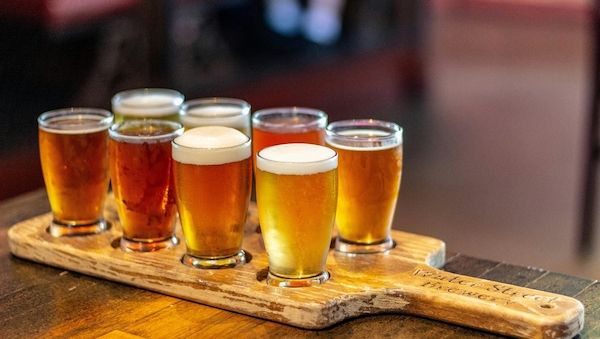 ARAG Experten über den Tag des deutschen Bieres und das Reinheitsgebot