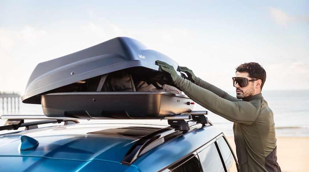 Zubehör-Palette macht Kia EV9* fit für Familienreisen und Outdoor-Trips