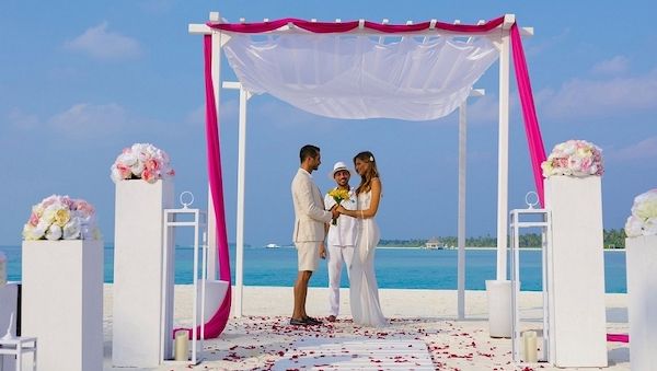 Hochzeit im Paradies: im Kandima Maldives gibt es die maßgeschneiderte Traumhochzeit für 2 bis 500 Personen!