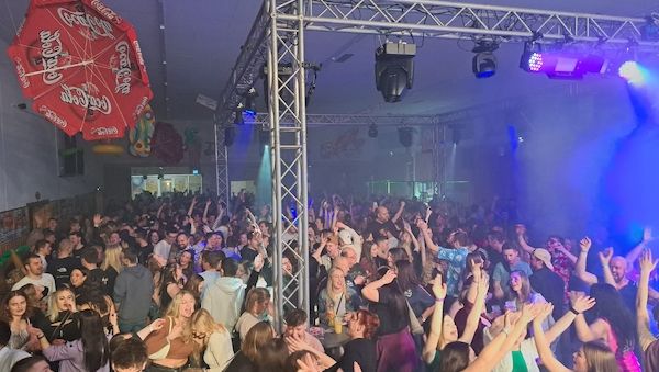 Mallorcastyle auf Eurem Vereinsfest: Die originale Ballermann Party mit Ballermann Radio