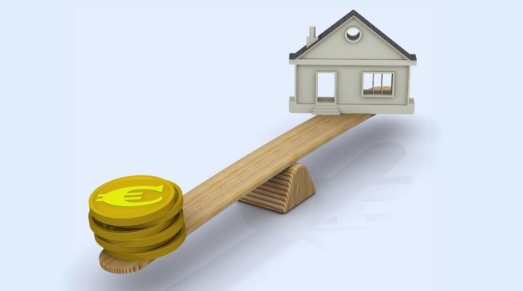 Immobilienwert über‘n Daumen oder lieber mit einem Immobilienbewertungstool?