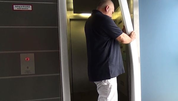 Schutz für Türzargen, Türblätter und Handläufe mit Frame Cover U-Schalen, bei Umzug, Bau- und  Renovierungs-Arbeiten