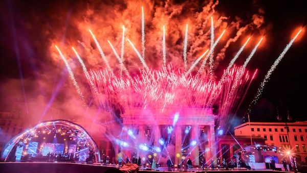 Steffen Krach hält Förderabsage für Berliner-Silvesterparty für falsch