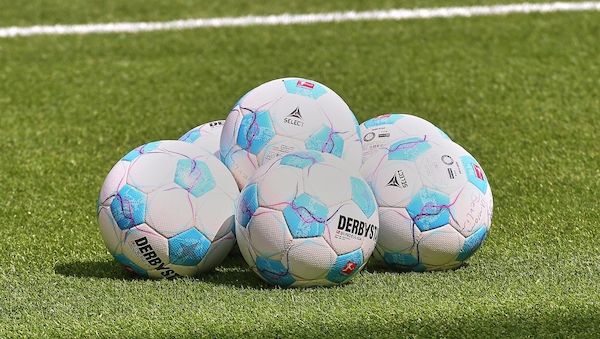 Berliner Handelsverband spendet Sportausrüstung für namibisches Projekt