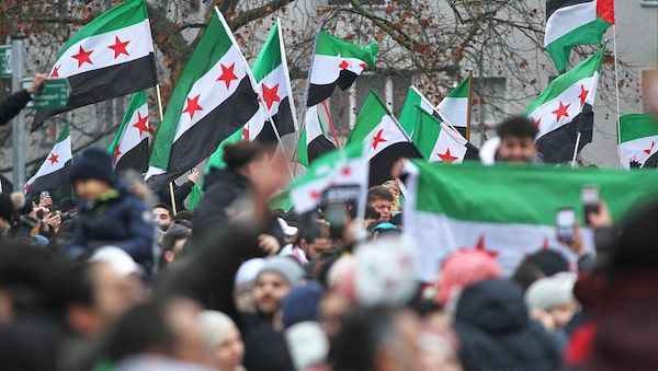 Bamf prüft wieder Asylanträge "alleinreisender Männer" aus Syrien