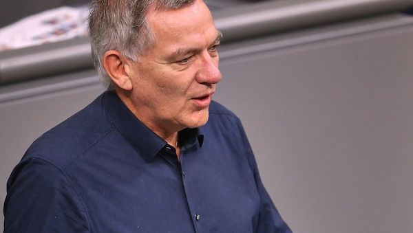 Van Aken verlangt Sanktionen gegen Israel