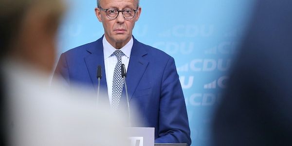 Forsa: AfD weiter vor Union - Merz erholt sich von Tiefstwert