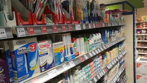 Bayerns Gesundheitsministerin wirbt für zahnärztliche Früherkennung bei Kindern