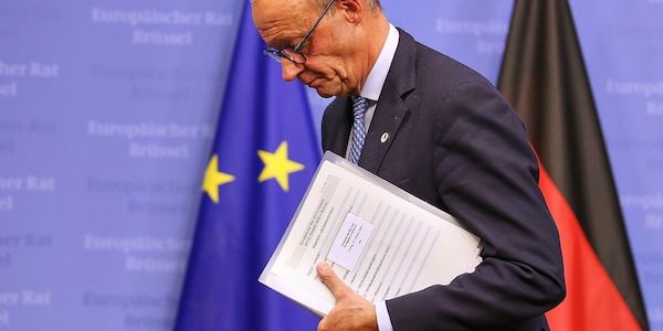 Grünen-Bundesvorsitzender sieht "wirtschaftspolitisches Führungsversagen von Merz"