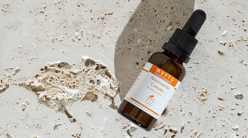 Niacinamid – Wirkstoffwunder für gesunde Haut