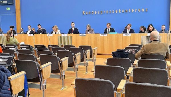 Deutschland prüft Hilfsmöglichkeiten nach Hurrikan "Melissa"