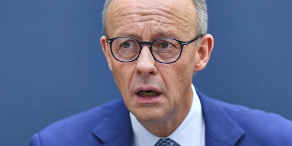 SPD und Grüne kritisieren Merz-Auftritt bei Erdogan