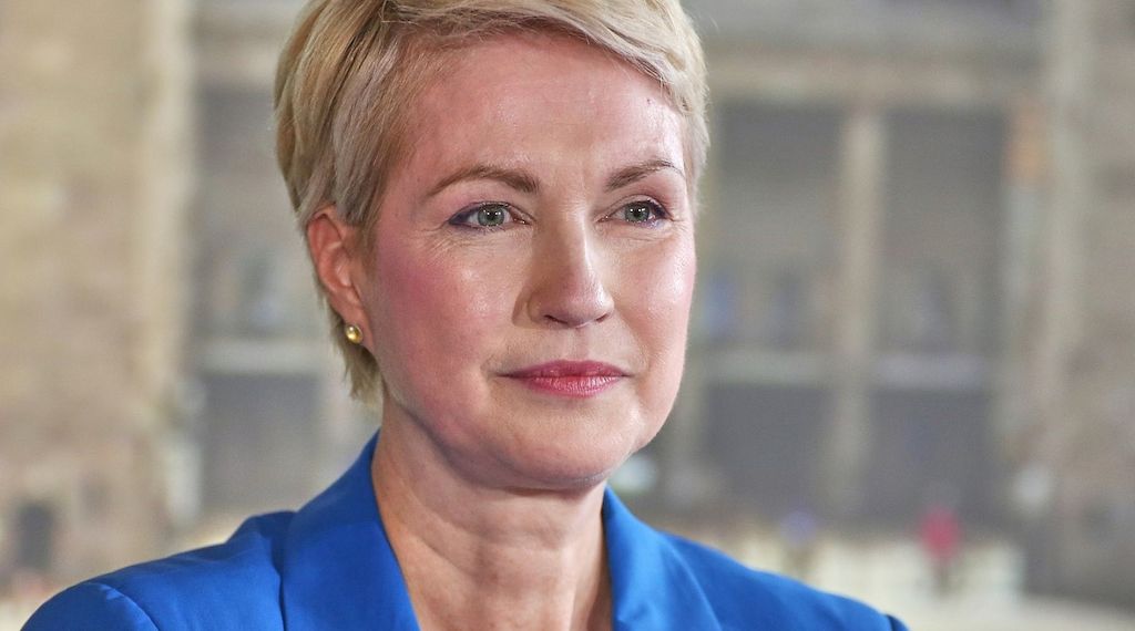 Rechtsextremismus an Schulen: Schwesig nennt AfD "Partei des Hasses"