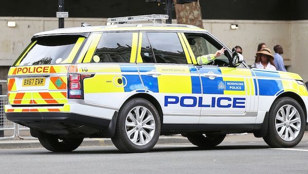 Messerangriff in Zug in England - mehrere Menschen in Lebensgefahr