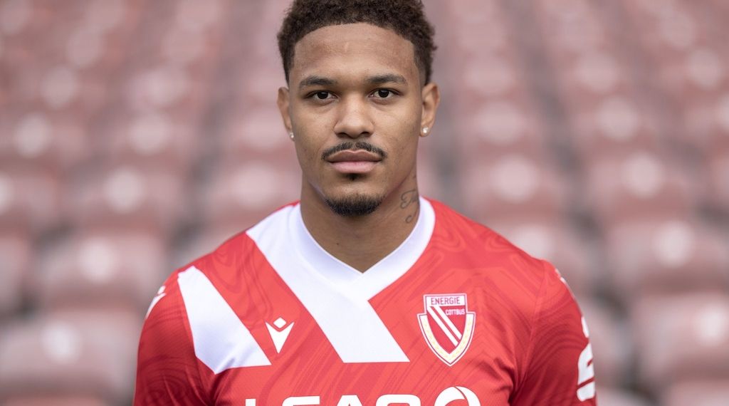 «Schande»: Cottbuser Fußballer Justin Butler von Rassismusvorfall schockiert