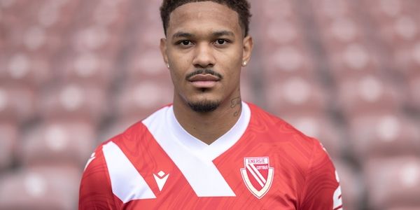 «Schande»: Cottbuser Fußballer Justin Butler von Rassismusvorfall schockiert