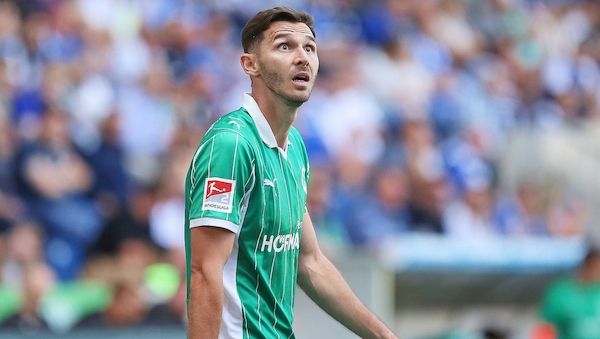 2. Bundesliga: Paderborn schlägt Fürth - Platz 1