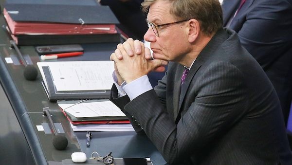 SPD und Grüne stärken Wadephul bei Syrien-Abschiebungen den Rücken