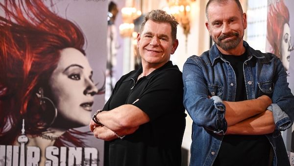 «Wir sind am Leben»: Musical über Berlin der 1990er im Theater des Westens