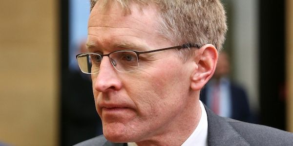 Größere Kabinettsumbildung in Schleswig-Holstein