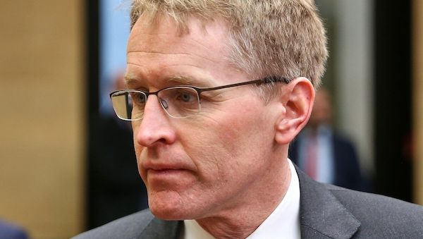 Größere Kabinettsumbildung in Schleswig-Holstein