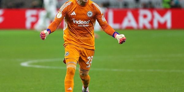 Champions League: Frankfurt trotzt Neapel torloses Remis ab