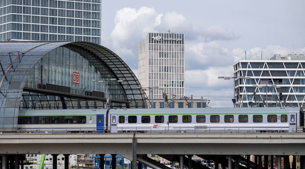 Neue Bahn-Verbindungen von Berlin und Leipzig nach Polen