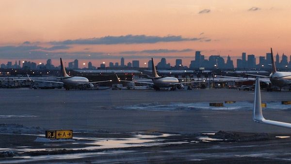 Hunderte Flüge in den USA wegen "Government Shutdown" gestrichen