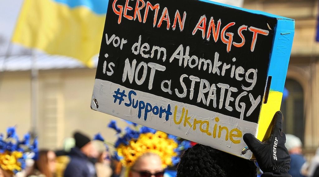 Kiesewetter: Europa müsste Waffenstillstand in Ukraine absichern