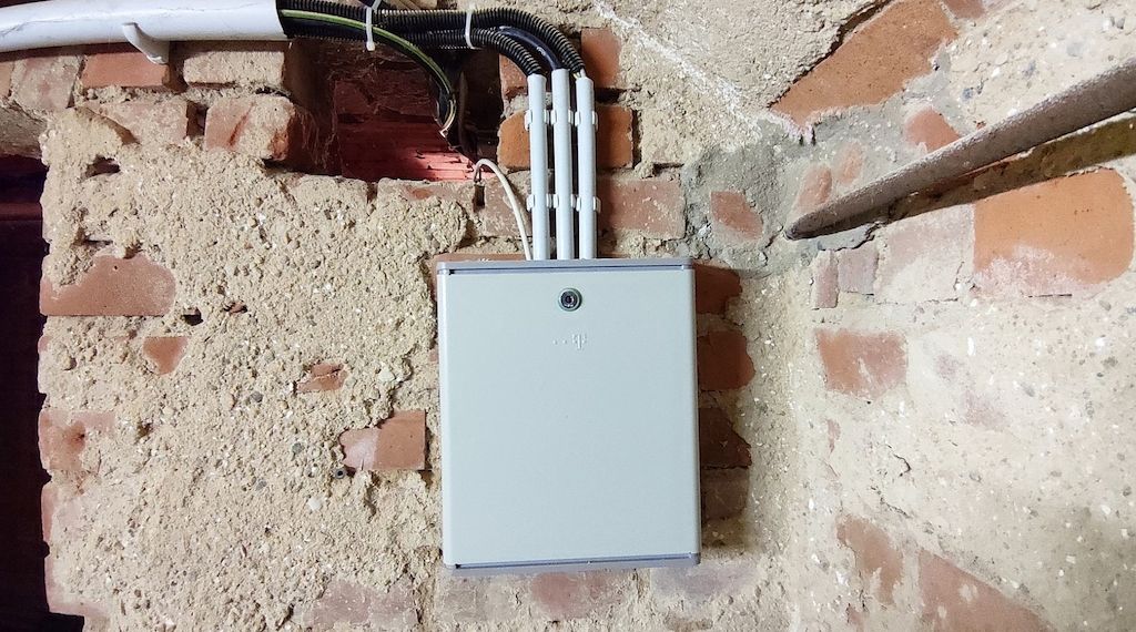 Beamtenbund regt Verstaatlichung von Versorgungsnetzen an