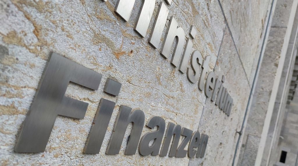 Staatsdefizit sinkt deutlich