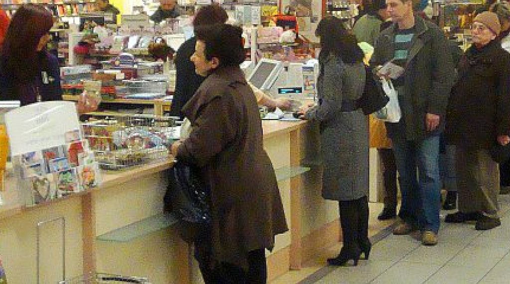 Ifo: Stimmung im Einzelhandel verliert weiter an Schwung