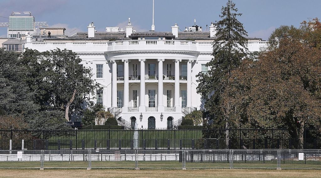 Orbán herzlich von Trump im Weißen Haus empfangen