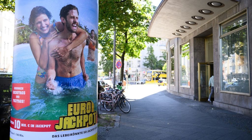 Jackpot über 120 Millionen Euro geknackt – Gewinner schweigt