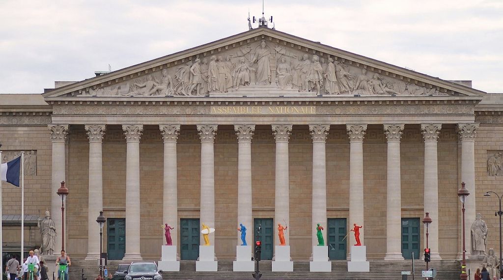 Französischer Premierminister verliert Vertrauensfrage