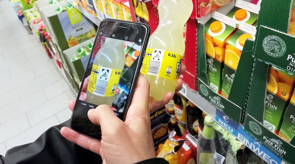 Knapp ein Drittel nutzt Bezahlen mit dem Smartphone