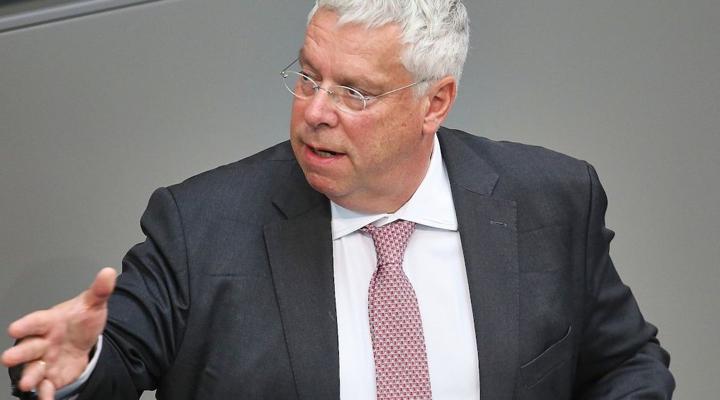 Union künftig für "Abschuss russischer Kampfjets über Nato-Gebiet"