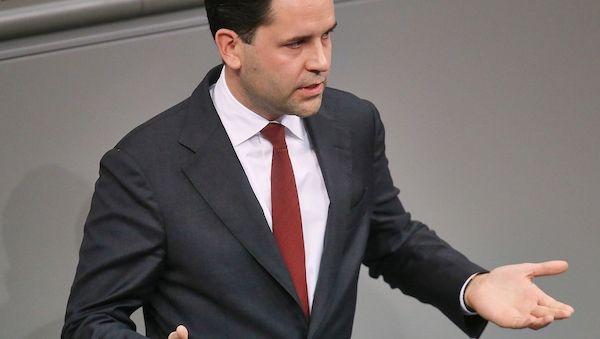 JU macht im Rentenstreit Druck auf Merz