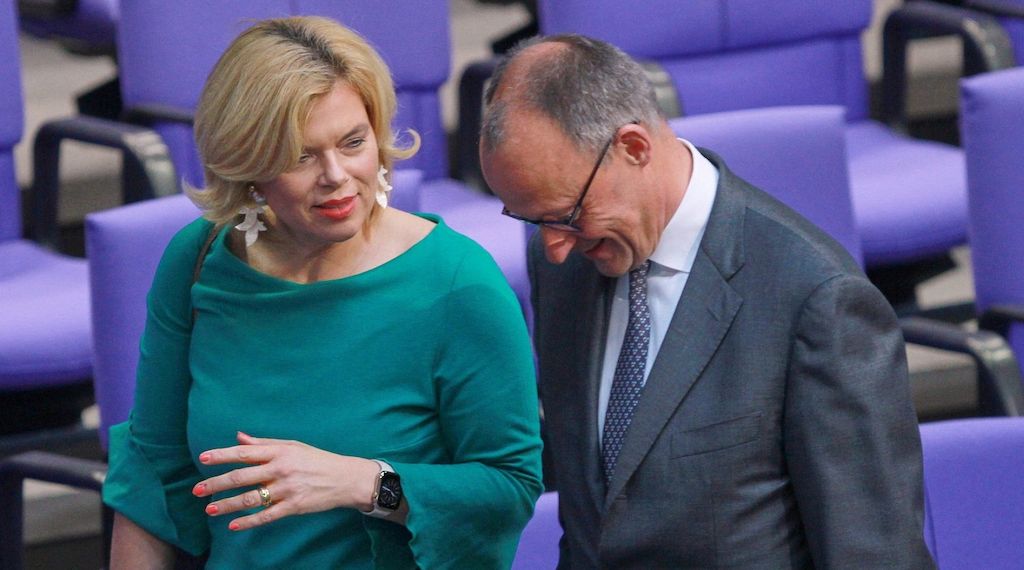 Klöckner verteidigt Merz in Stadtbild-Debatte