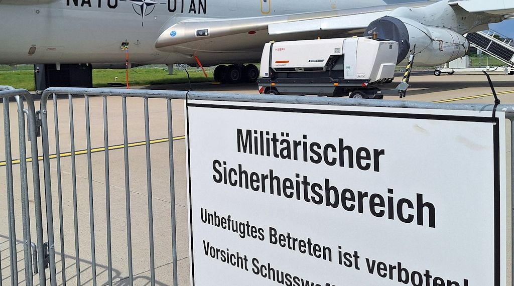 Nato droht Moskau mit "robusten" Antworten auf Luftraumverletzungen